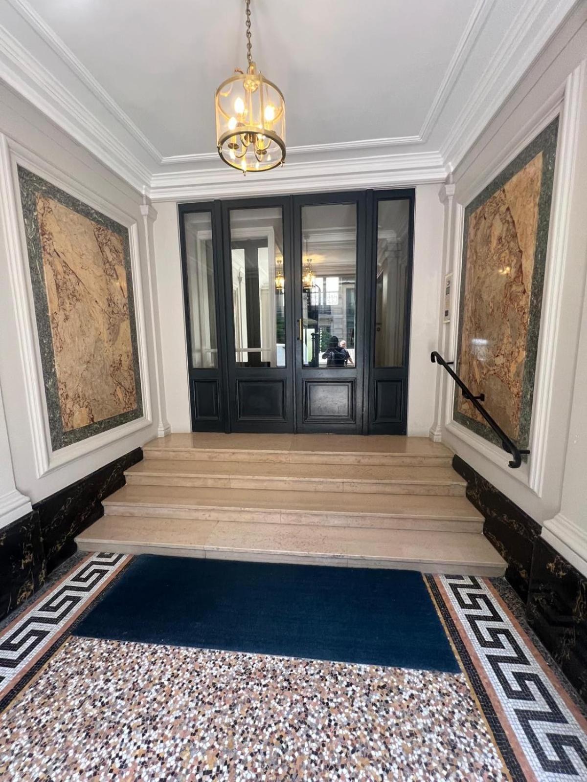 Apartment Luxury Flat Etoile Champs Elysee